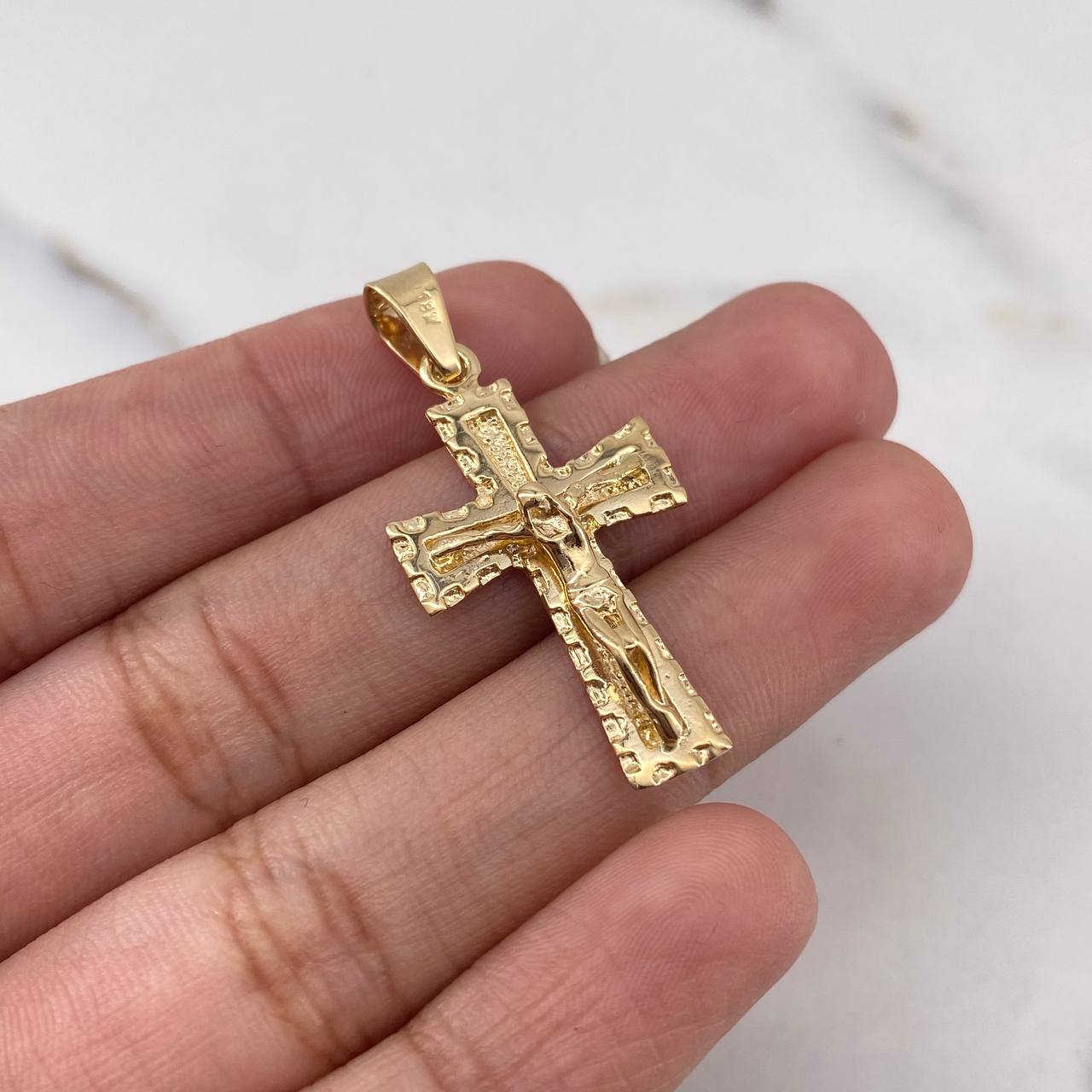 Dije Cruz Cristo 2.85gr / 3.5cm / Plana Oro Amarillo 18K $