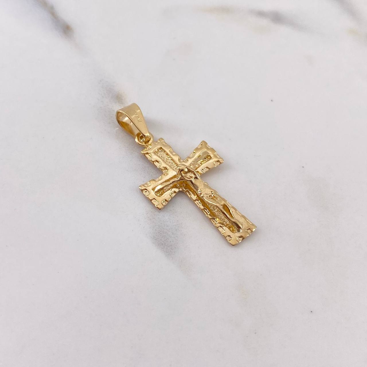 Dije Cruz Cristo 2.85gr / 3.5cm / Plana Oro Amarillo 18K $