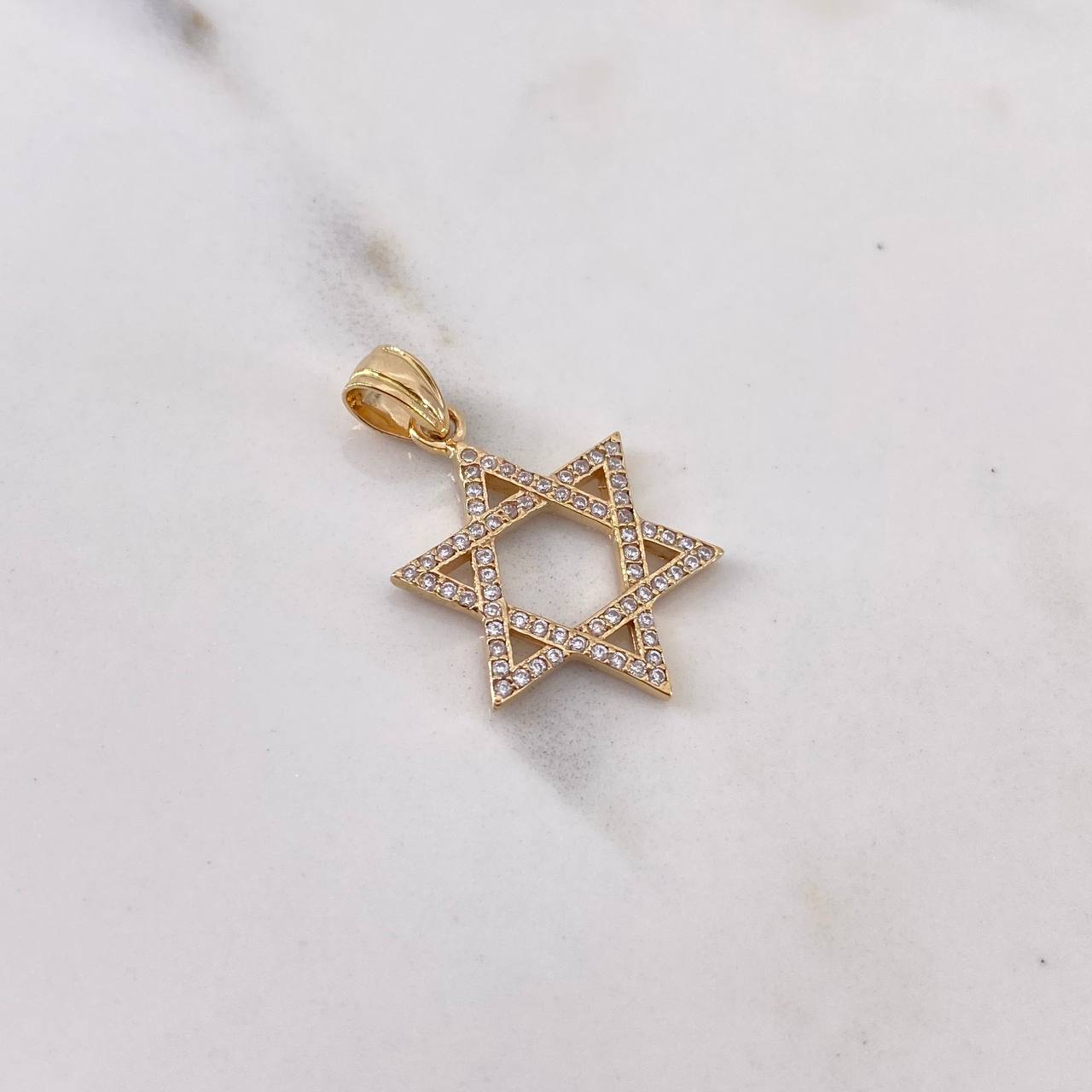 Dije Estrella De David 1.75gr / 2.7cm / Circones Blancos Oro Amarillo 18K $