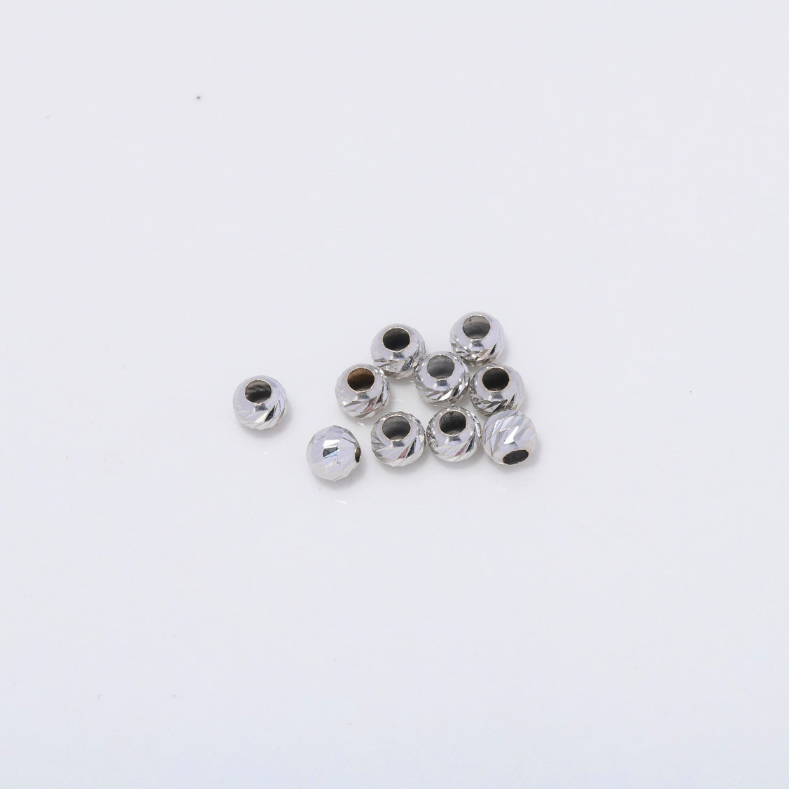 Bola Diamantada 0.15gr / 5mm Oro Blanco $