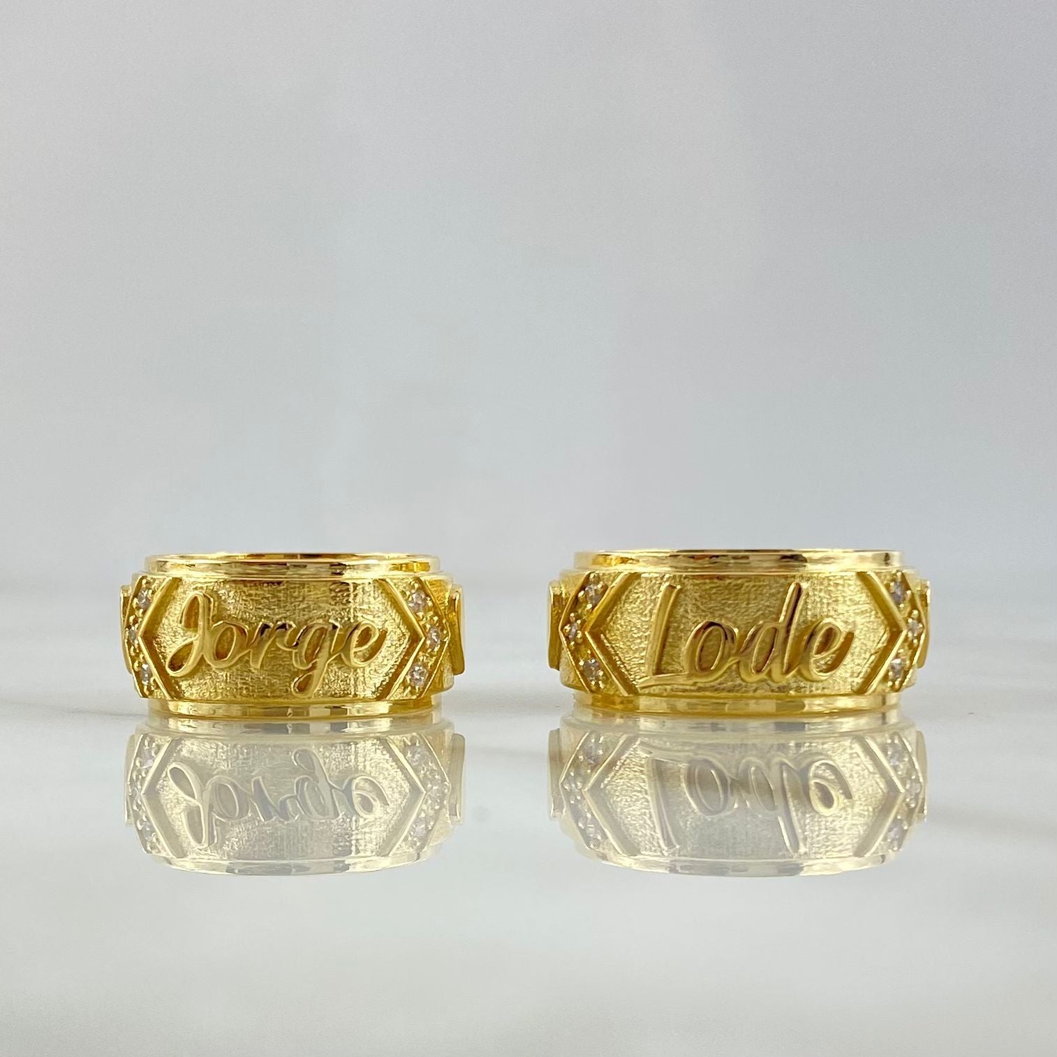 Fabricacion Bajo Pedido Anillo Argolla Nombres Internos Relieve Matrimonio 20gr / Oro Amarillo *