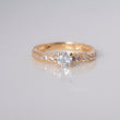 Anillo Solitario Circulos 2.45gr / T7 / Circones Blancos Oro Amarillo $