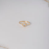 Anillo Circulo 0.85gr / T6 1/2 / Circones Blancos Oro Amarillo $