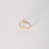 Anillo London 2.65gr / T6 1/2 / Solitario Circones Blancos Oro Amarillo $