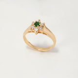 Anillo Flor 4.95gr / T8 / Circones Blancos Verdes Oro Amarillo $