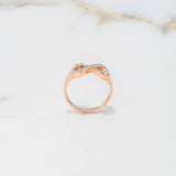 Anillo Infinito 3.2gr / T6 1/2 / Circones Blancos Oro Rosa $