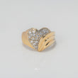 Anillo Corazon 5.2gr / T7 1/4 / Ola Circones Blancos Oro Amarillo $