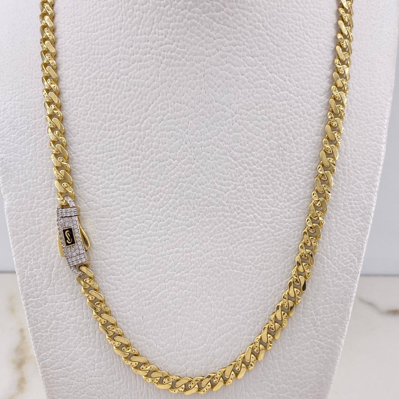 Cadena Cubana Infinito 19.75gr / 60cm / 5mm Diamantada Oro Amarillo +2 $