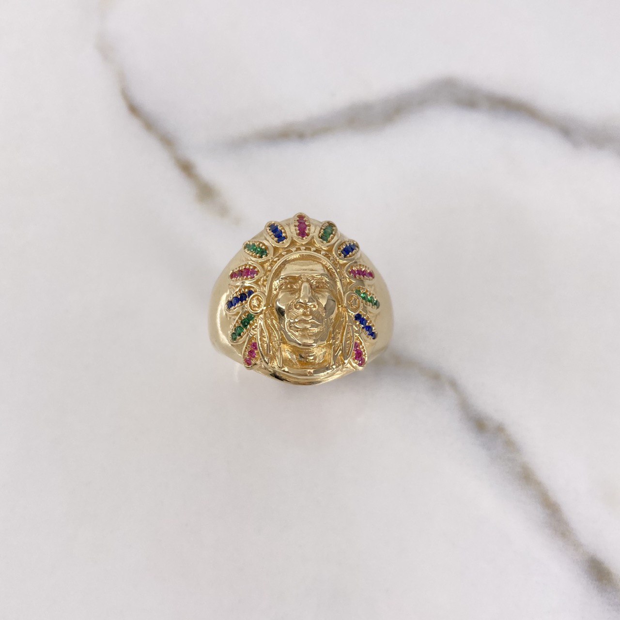 Anillo Rostro Indio 14.7gr / T11 1/2 / Circones Colores Oro Amarillo $