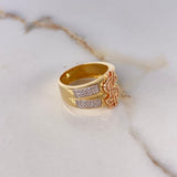 Anillo Signo Peso 10.7gr / T10 1/2 / Circones Blancos Dos Oros Amarillo Rosa $