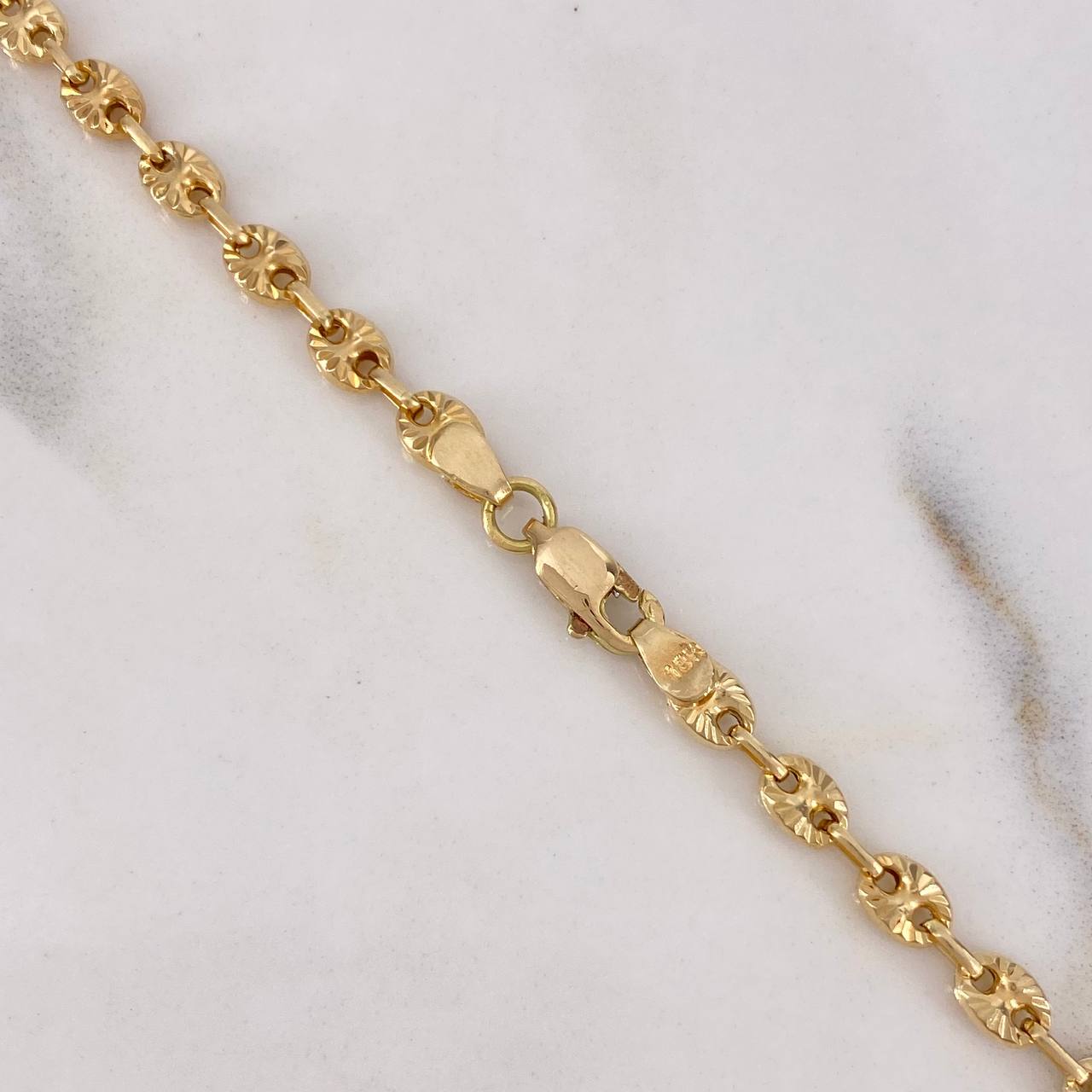 Cadena GC  6.1gr / 40cm / 3.5mm Diamantada Oro Amarillo 18K $