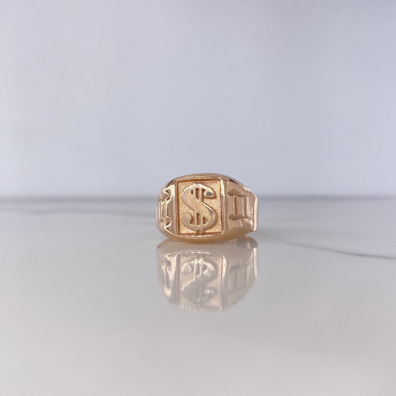 Anillo Sello Signo Peso 3.45gr / T10 1/4 / Oro Rosa $