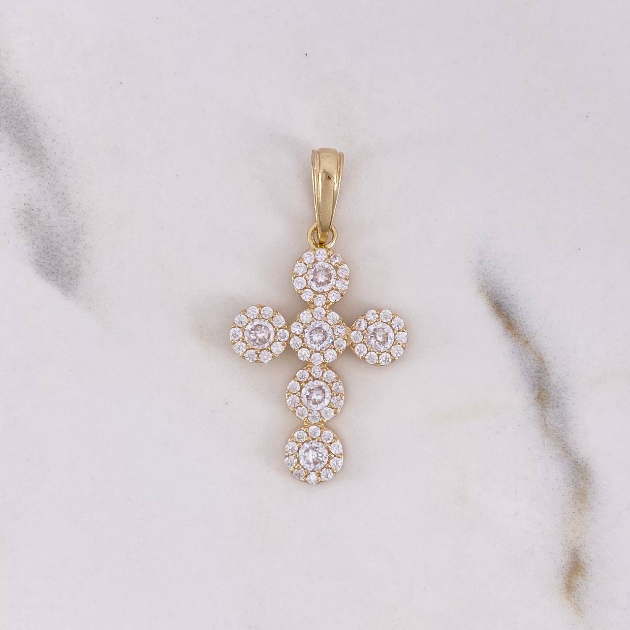 Dije Cruz Tupida 2.45gr / 3.2cm / Circones Blancos Oro Amarillo 18K $