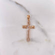 Dije Cruz Jesus 2.6gr / 3.7cm / Circones Blancos Oro Rosa 18K #