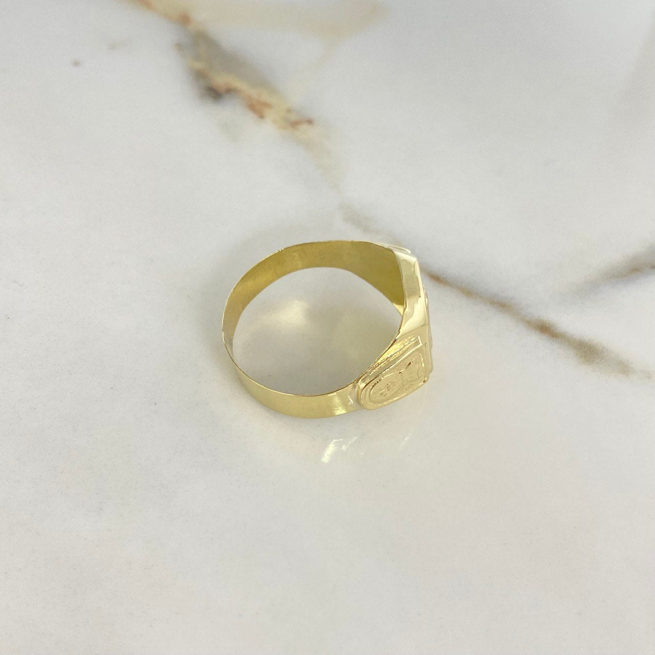 Anillo Sello Ancla 3.65gr / T10 1/2 / Bolsa Dinero Oro Amarillo $