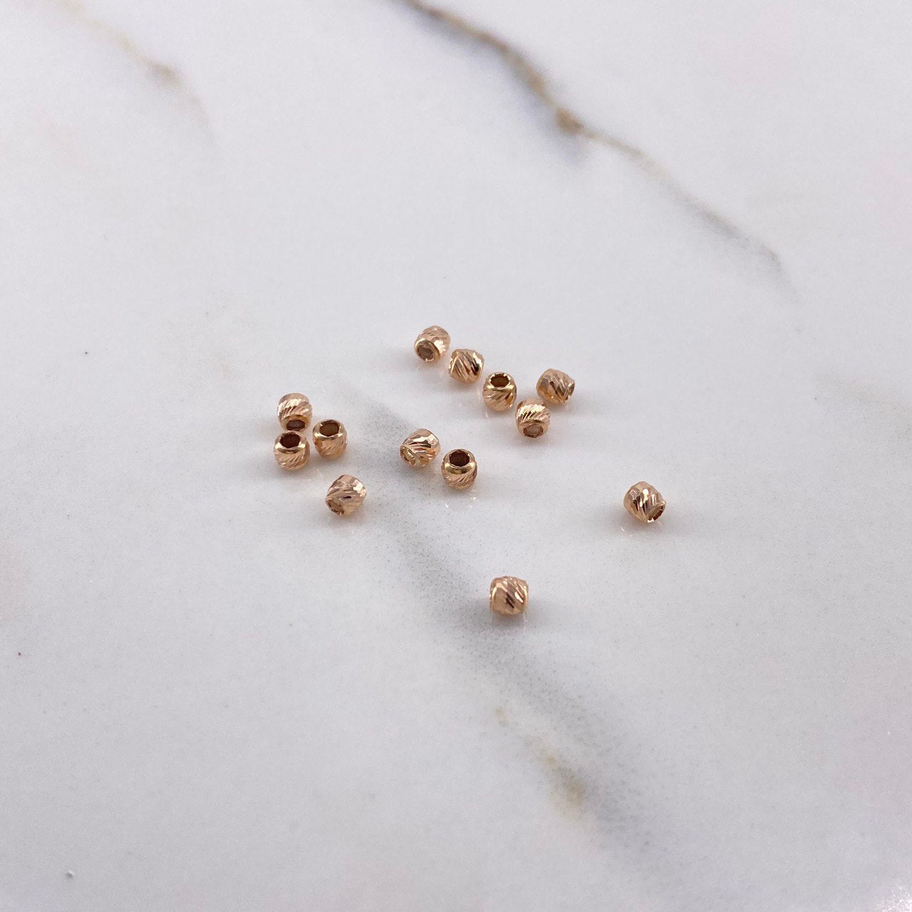 Bola Diamantada 0.05gr / 3mm Oro Rosa $