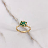 Anillo Flor 3.2gr / T7 1/4 / Circones Verdes Oro Amarillo $