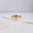 Anillo Solitario Rombos 1.8gr / T6 1/4 / Circones Blancos Oro Amarillo $