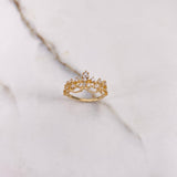 Anillo Corona 15s 2gr / T5 3/4 / Circones Blancos Oro Amarillo $