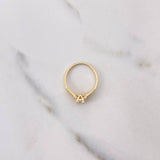 Anillo Solitario 1.9gr / T5 3/4 / Circones Blancos  Oro Amarillo $