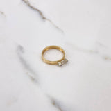 Anillo Solitario Barras 1.35gr / T5 / Circon Blanco Dos Oros Amarillo Blanco $