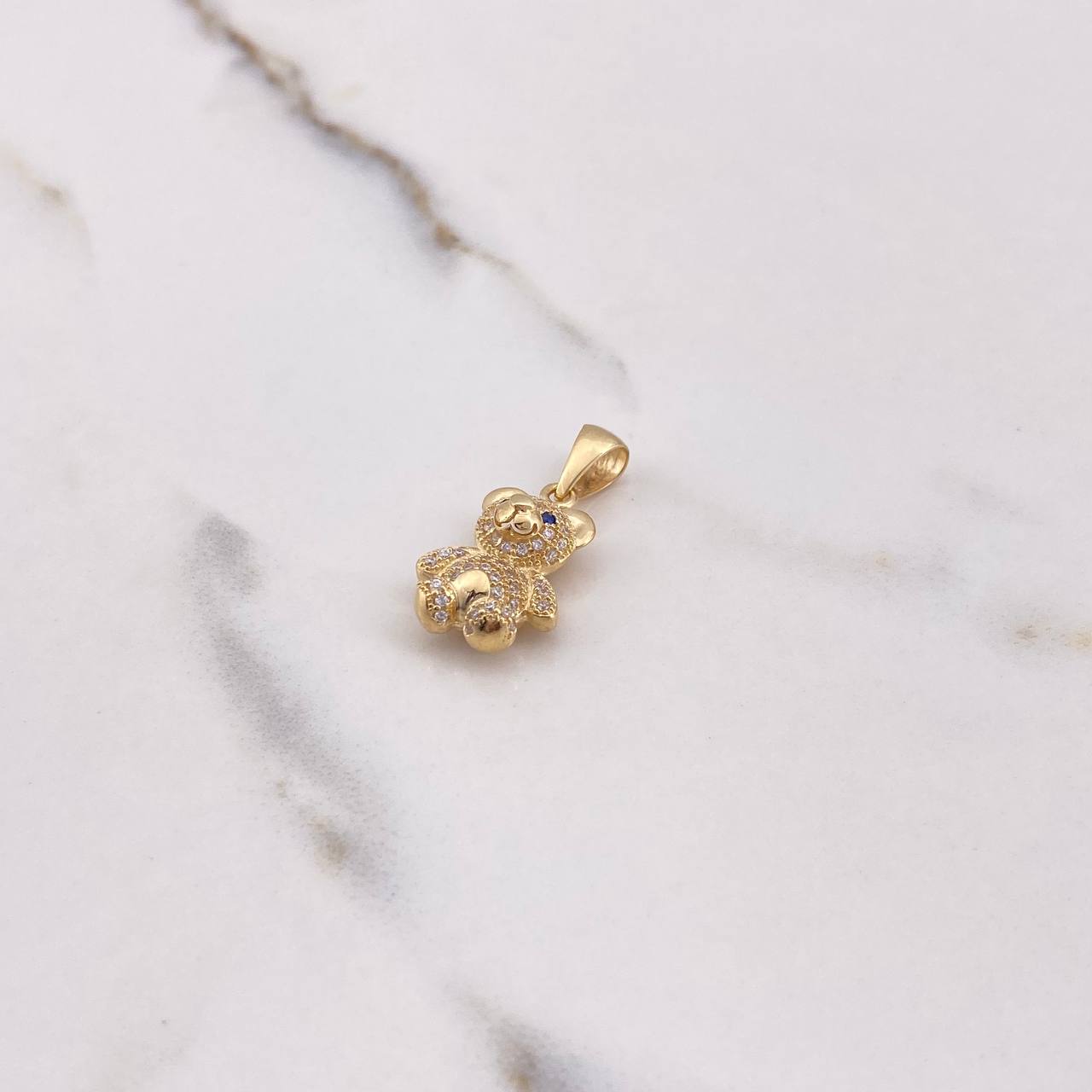 Dije Oso 3.4gr / 2.5cm / Circones Blancos Azules Oro Amarillo $