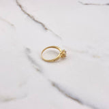 Anillo Solitario Ojo Vikingo 2.45gr / T7 1/2 / Circones Blancos Oro Amarillo $