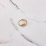 Anillo Infinito 3.25gr / T7 / Circones Blancos Oro Amarillo $