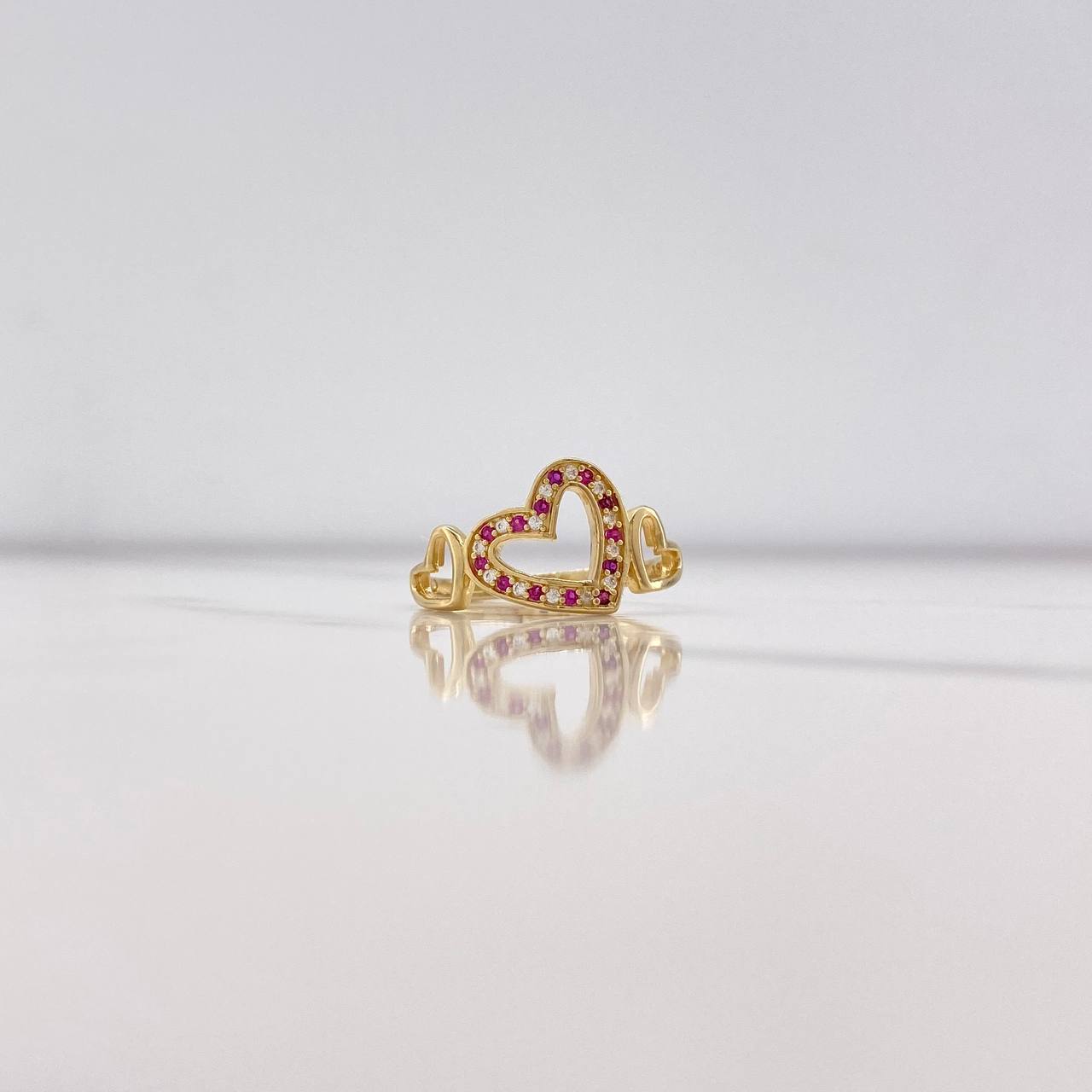 Anillo Tres Corazones 2.45gr / T7 1/4 / Circones Blancos Fucsias Oro Amarillo &