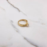 Anillo Solitario 4.2gr / T7 / Circones Blancos Oro Amarillo &