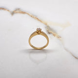 Anillo Solitario Flor 4.13gr / T6 1/4 / Curvo Diamante 0.20 Qts Oro Amarillo (Joya) ©