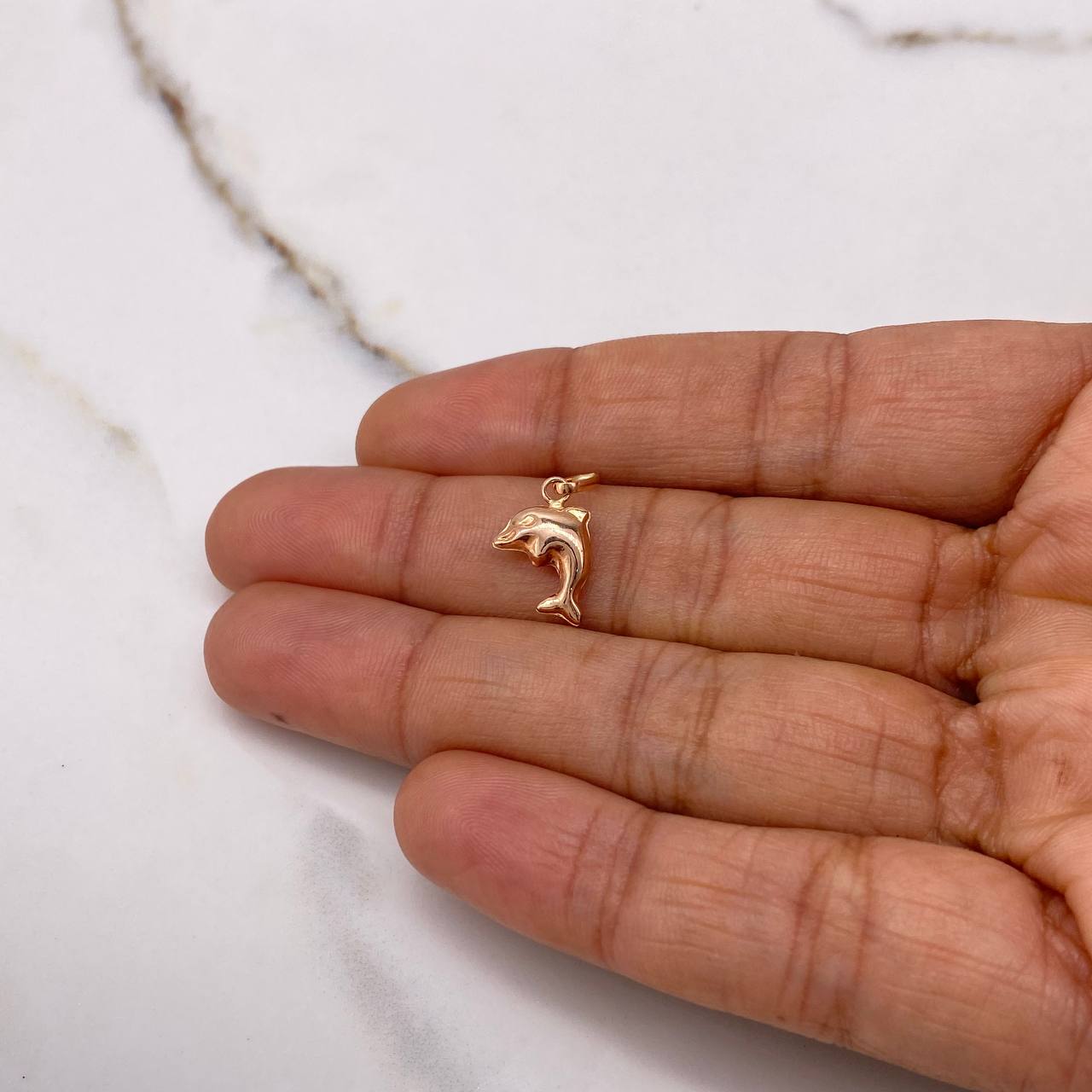 Dije Delfin 0.4gr / 1.8cm / Liso Oro Rosa $