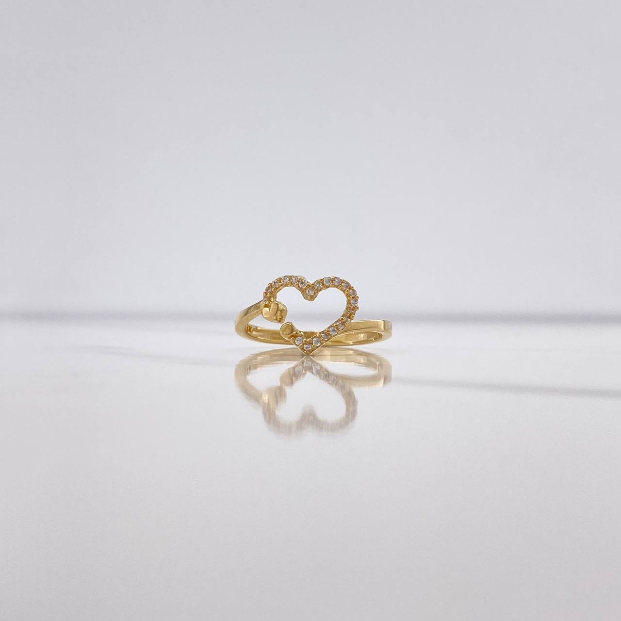 Anillo Corazon Abierto 2.05gr / T6 1/2 / Circones Blancos Oro Amarillo &