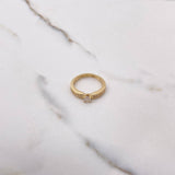 Anillo Solitario Churumbela 3.25gr / T6 1/2 / Circones Blancos Oro Amarillo &