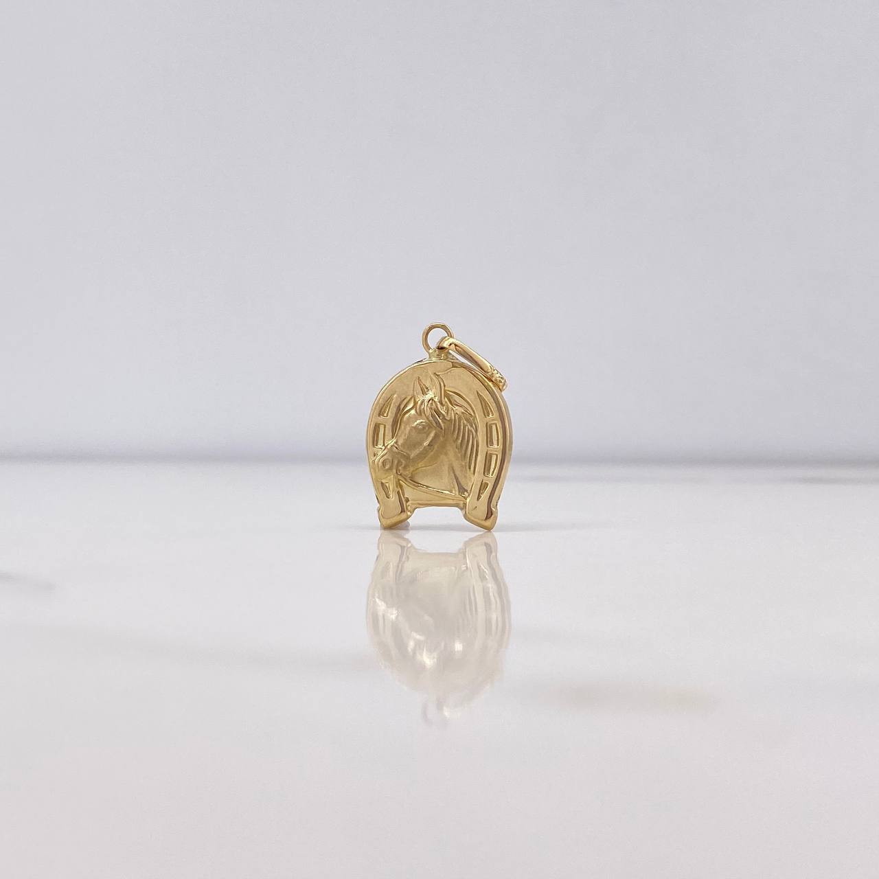 Dije Herradura Caballo 0.6gr / 2cm / Troquelado Oro Amarillo $