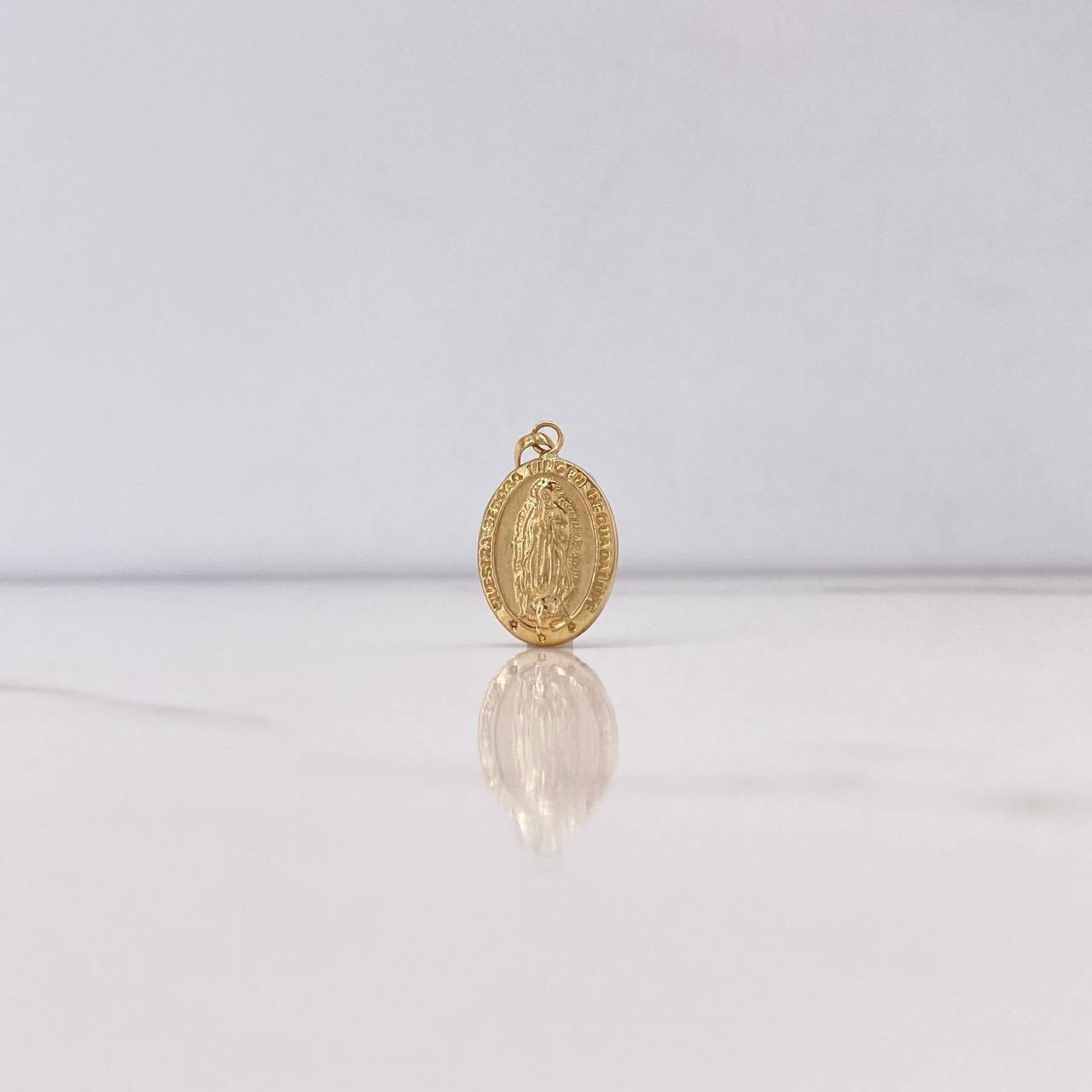 Dije Virgen Guadalupe 0.95gr / 2.5cm / Troquelado Oro Amarillo $