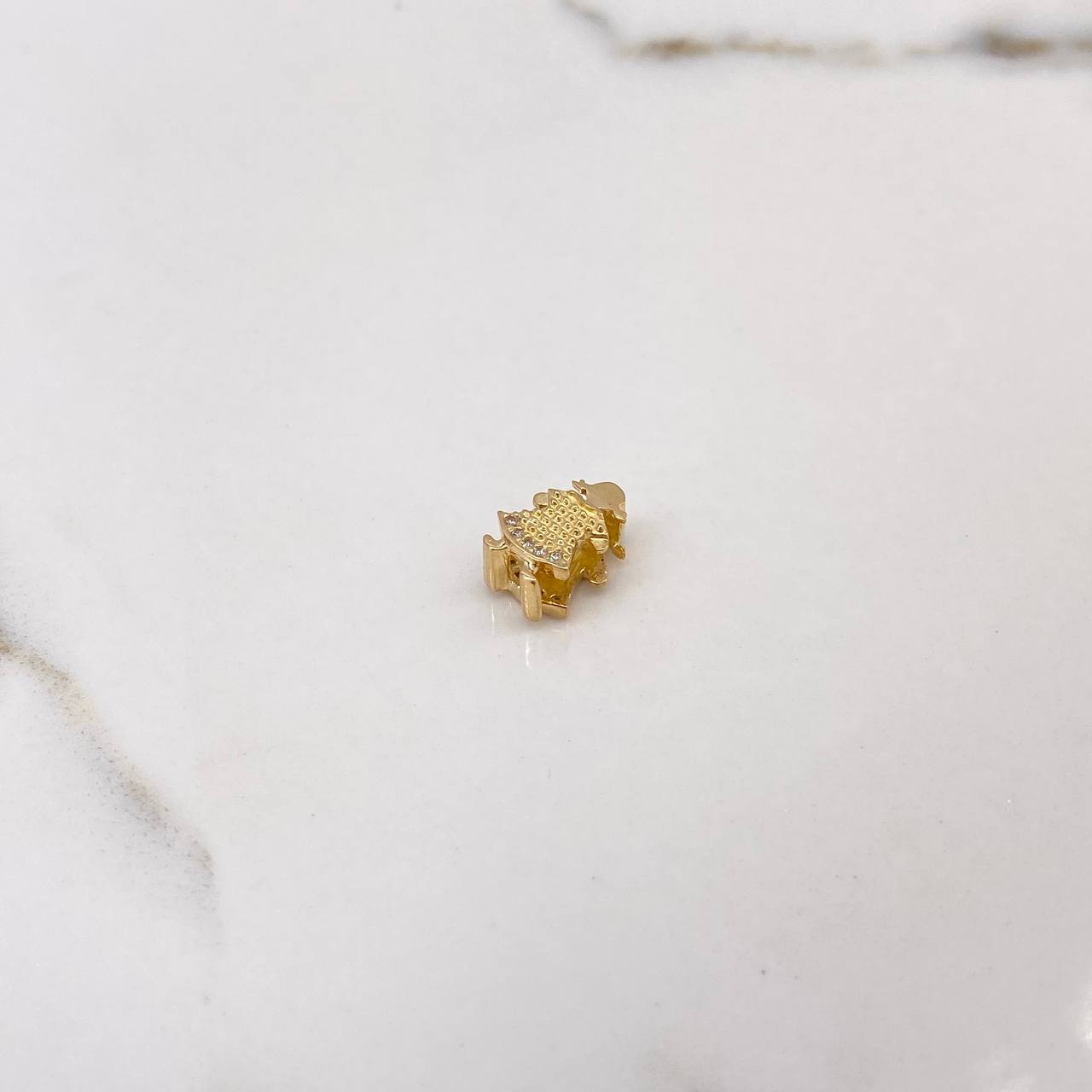 Herraje Niña 1.9gr / 1.1cm / Circones Blancos Oro Amarillo $