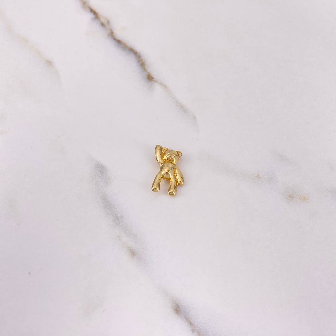 Dije Oso 0.75gr / 1.5cm / Liso Soplado Oro Amarillo $