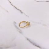 Anillo Solitario Flor 1.35gr / T7  / Circones Blancos Oro Amarillo &