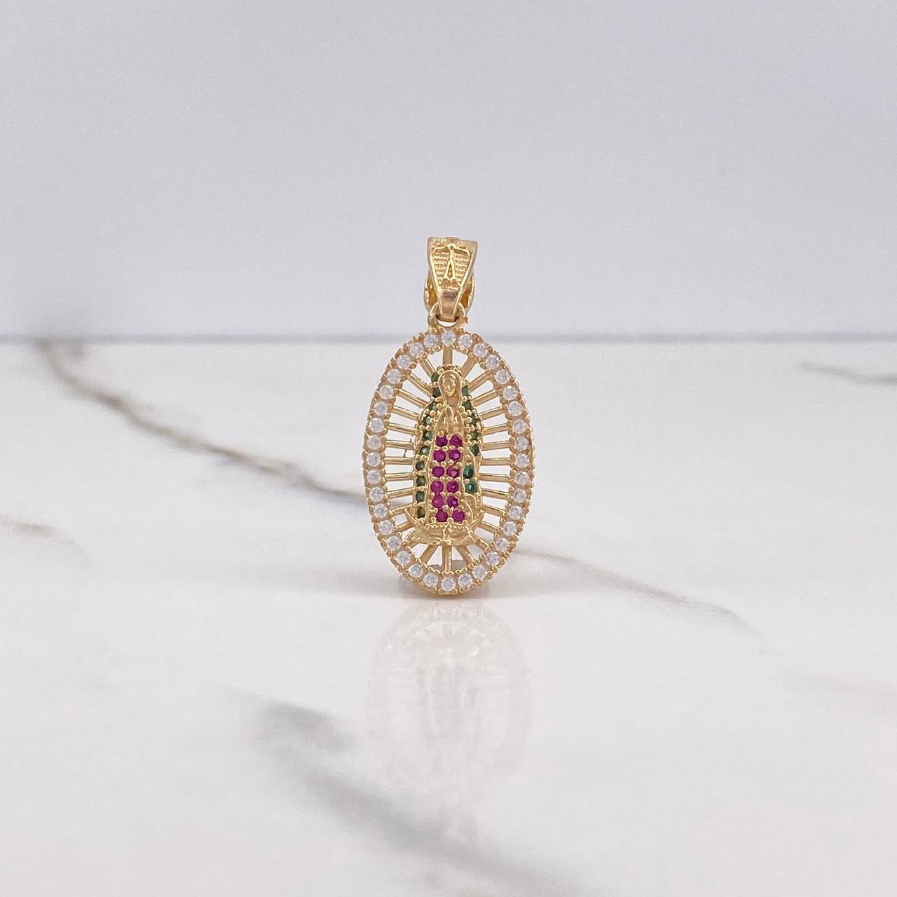 Dije Virgen Guadalupe 3.85gr / 3.3cm / Circones Verdes Fucsias Blancos Oro Amarillo $