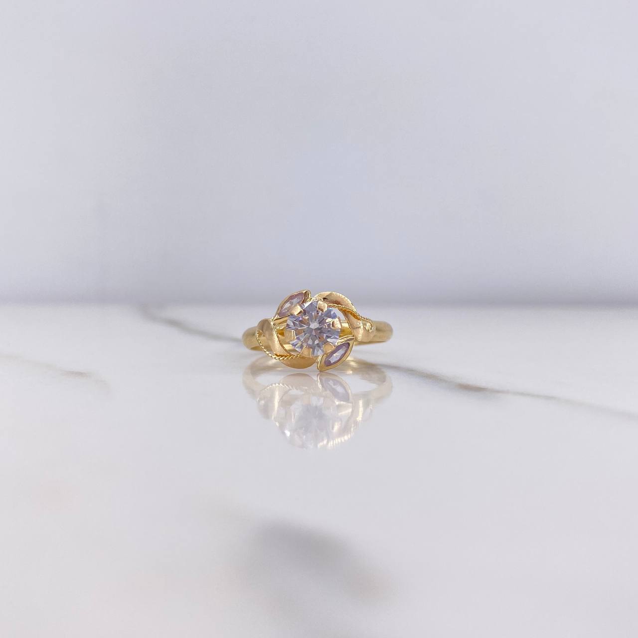 Anillo Solitario Flor 1.6gr / T6 1/4 / Circones Lilas Blanco Oro Amarillo $