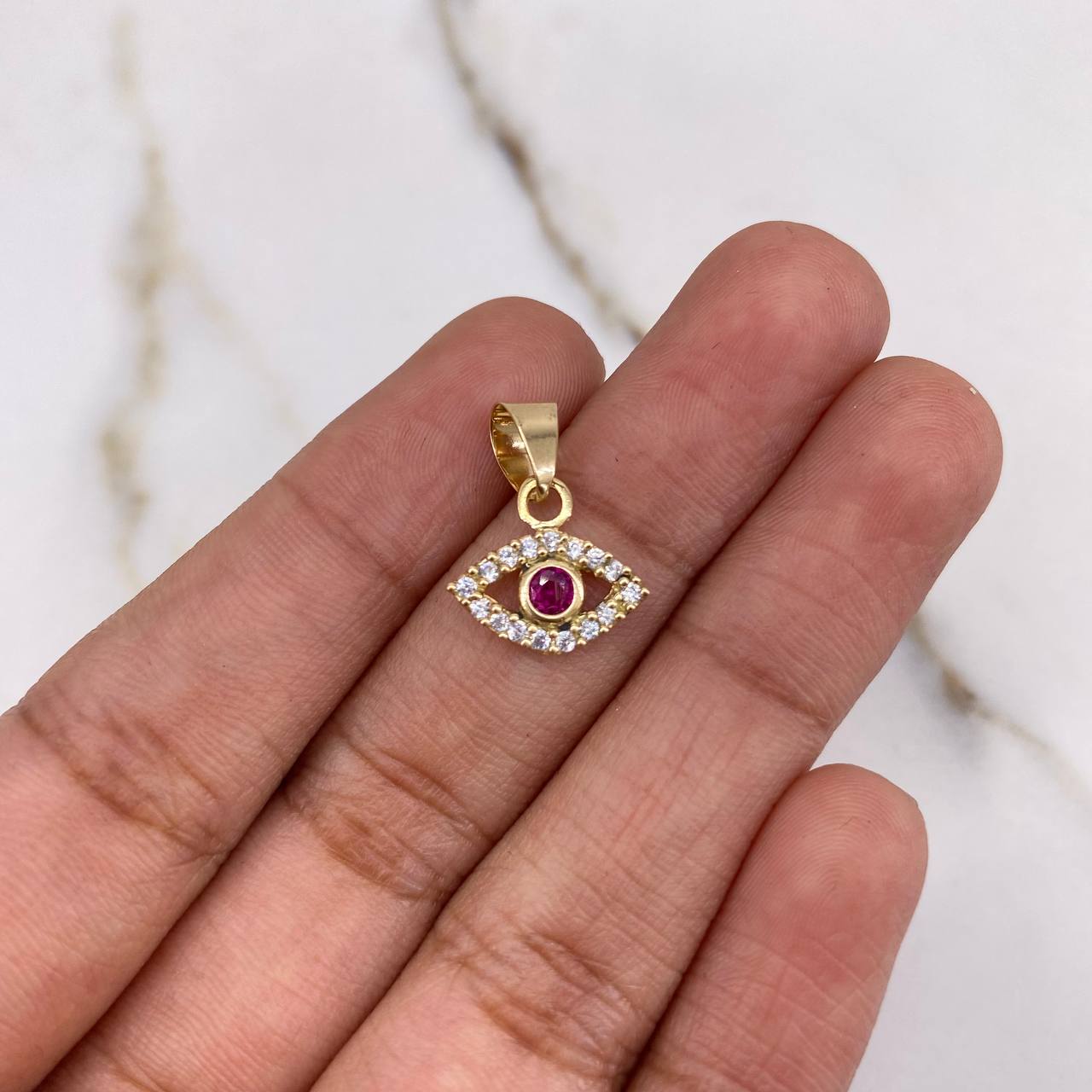 Dije Ojo Turco 0.9gr / 1.5cm / Circones Fucsia Blancos Oro Amarillo $