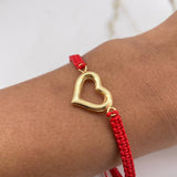 Pulsera Roja Herraje Silueta Corazon 1.25gr / 2.3cm / Liso Oro Amarillo $