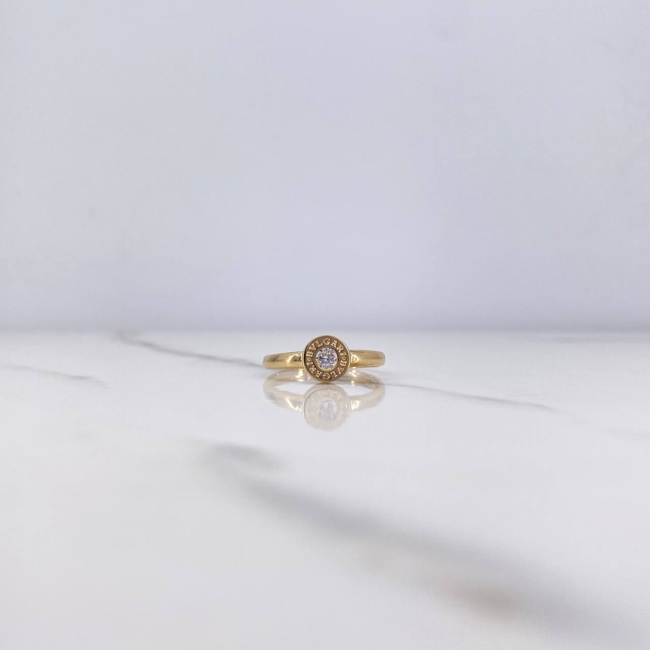 Anillo BV 1.7gr / T6 1/2 / Circon Blanco Oro Amarillo $