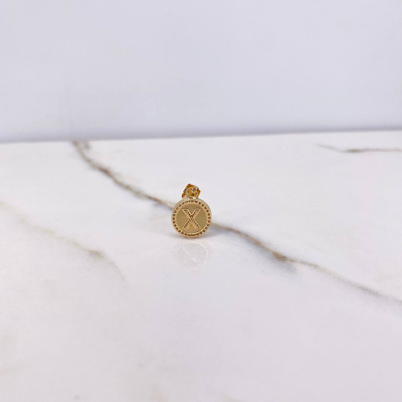 Dije Letra X 0.6gr / 1.8cm / Troquelado Oro Amarillo $