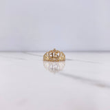 Anillo Corona 15s 2.7gr / T6 3/4 / Circones Blancos Oro Amarillo $