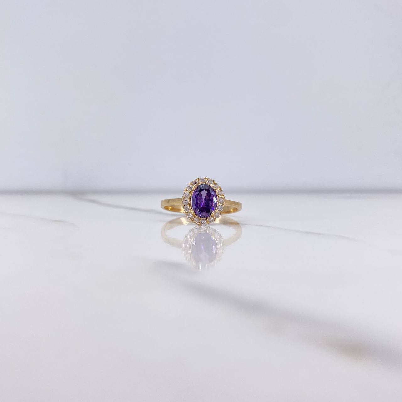 Anillo Halo 2.9gr / T8 1/2 / Circones Morado Blancos Oro Amarillo $