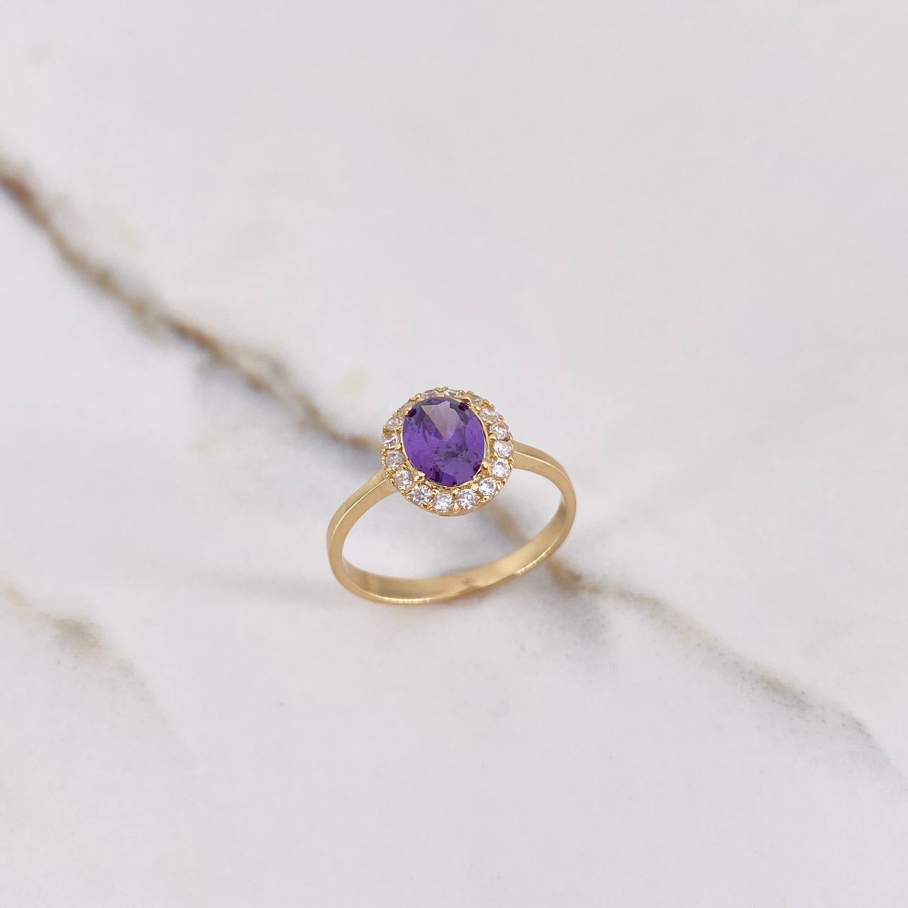 Anillo Halo 2.9gr / T8 1/2 / Circones Morado Blancos Oro Amarillo $