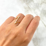 Anillo Raya Diagonal 1.4gr / T6 3/4 / Circones Blancos Oro Amarillo $