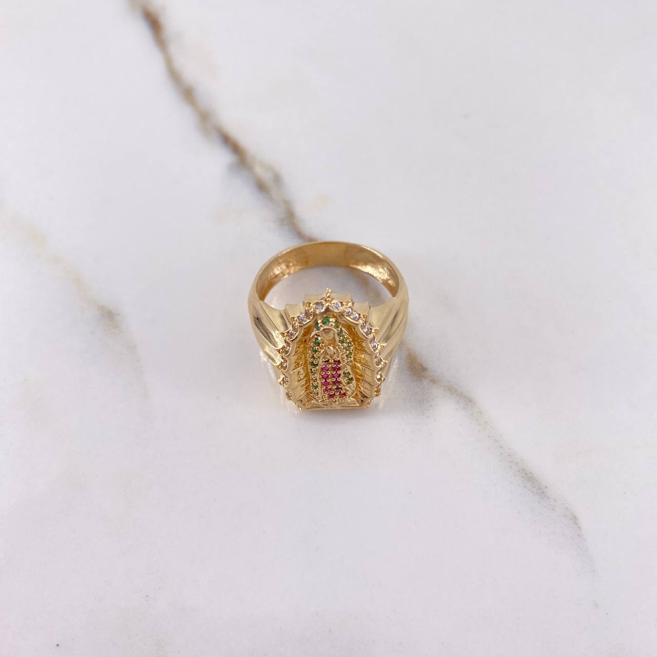 Anillo Virgen Guadalupe 6.85gr / T8 / Circones Fucsias Verdes Blancos Oro Amarillo $